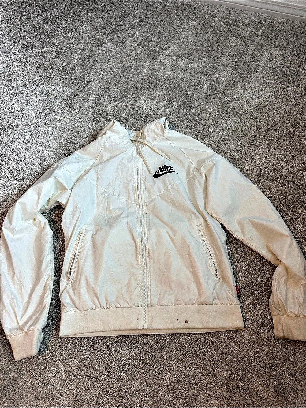 Nike Sportswear Windrunner Jacket White Windbreaker Size Medium